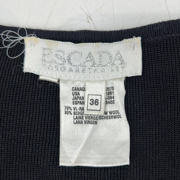 Vintage Escada classic navy blue cardigan - Picture 3 of 11